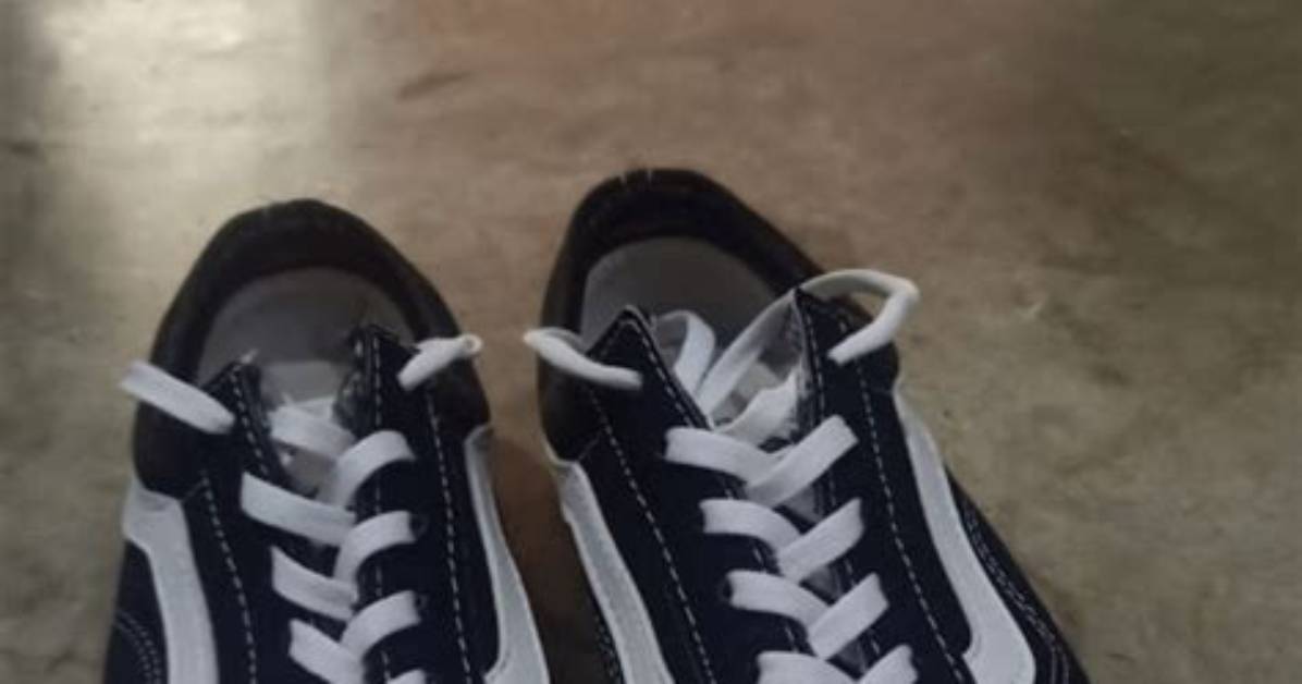 Do Vans Have Eyelets?