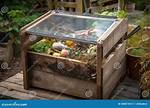 Does a Compost Bin Need a Lid?