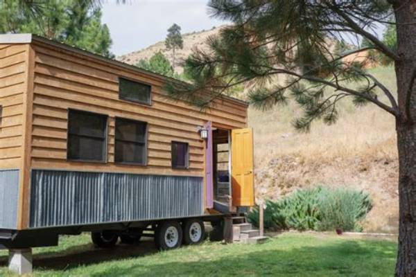Does a Tiny House Need a Trailer