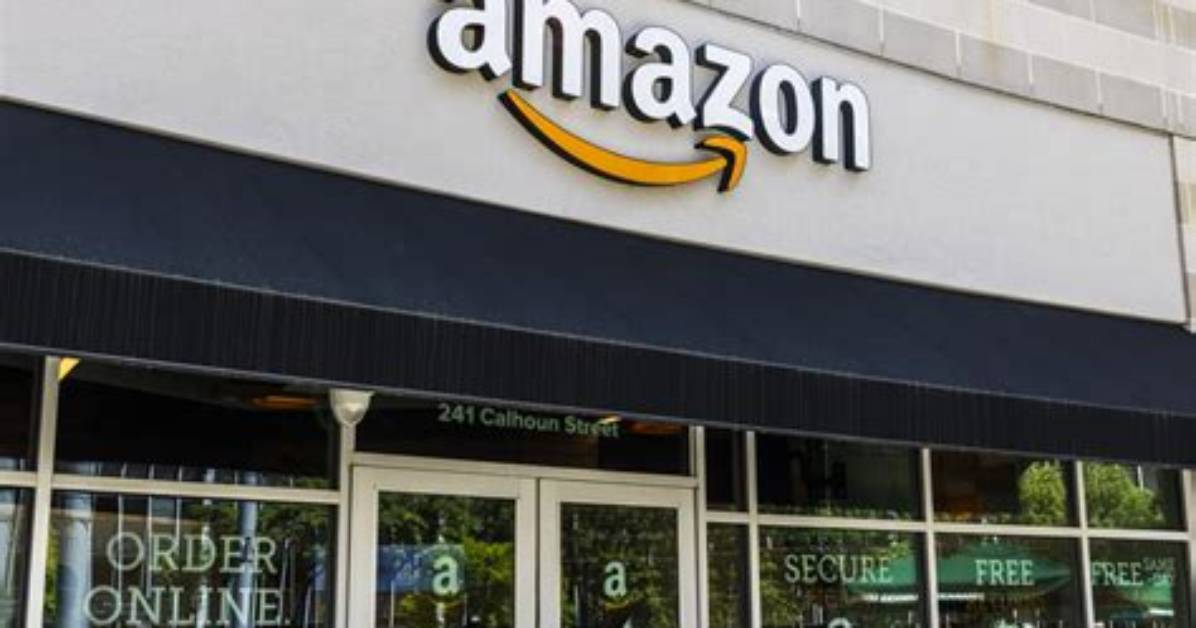 Does Amazon Have Cafeterias?