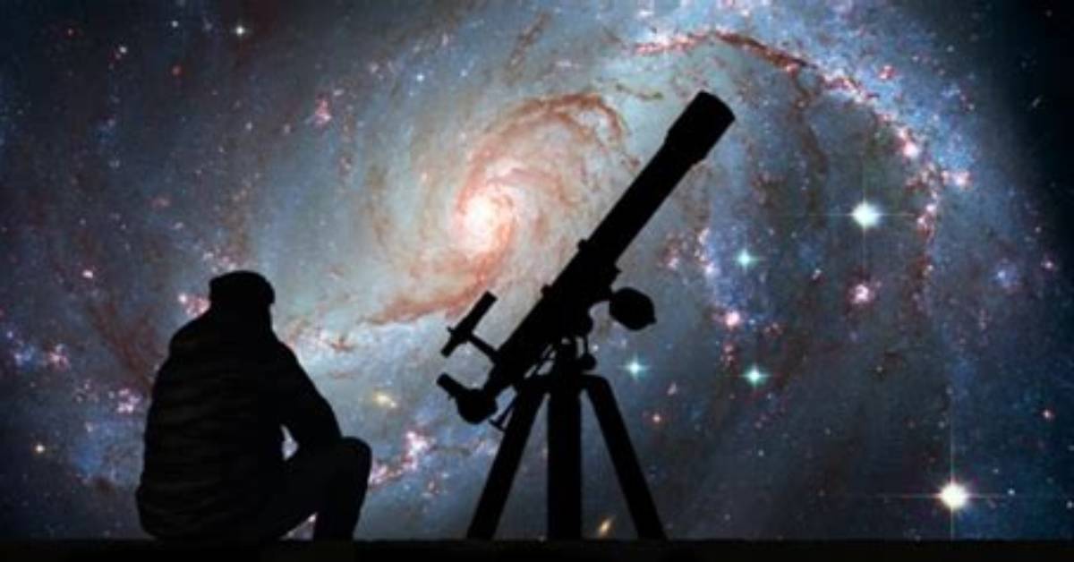 Does an Astronomer Study?