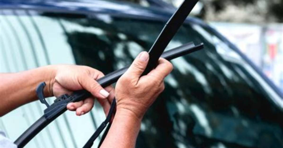 Does Autozone Replace Windshield Wipers?