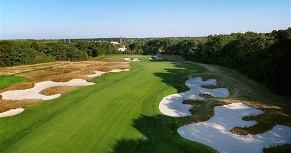 Does Bethpage Black Allow Carts?