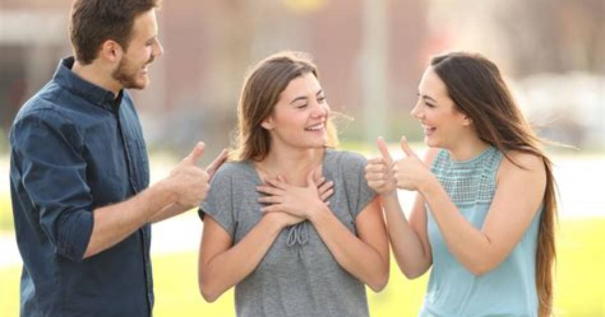 Does Complimenting a Guy Work?