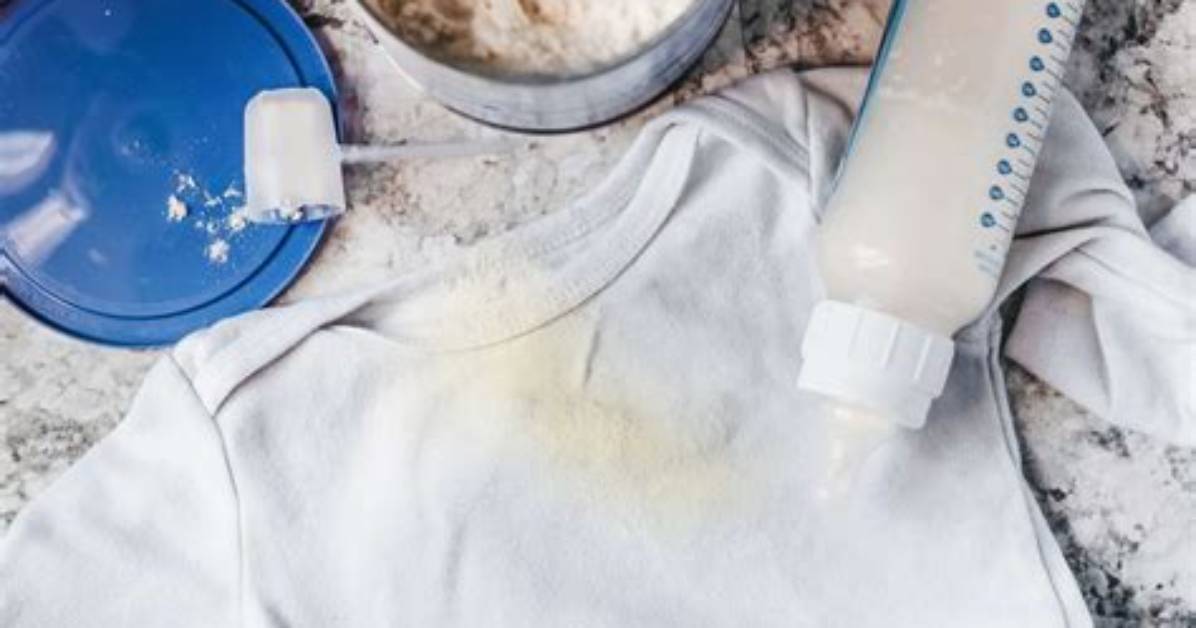 Does Formula Stain Clothes?