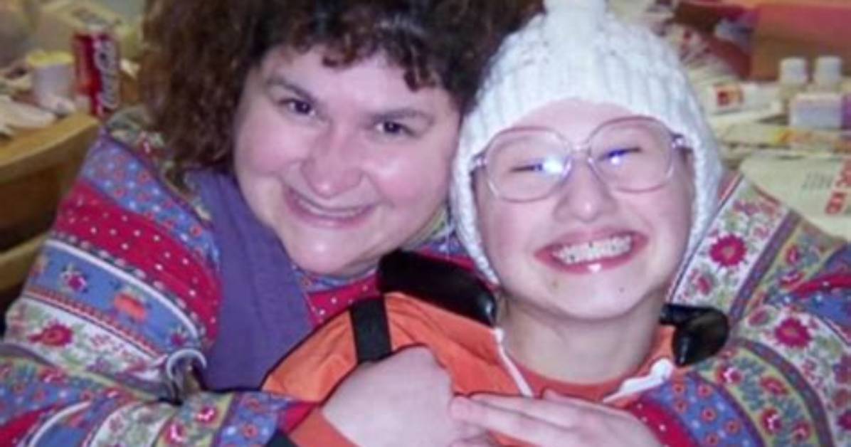 Does Gypsy Killed Deedee?