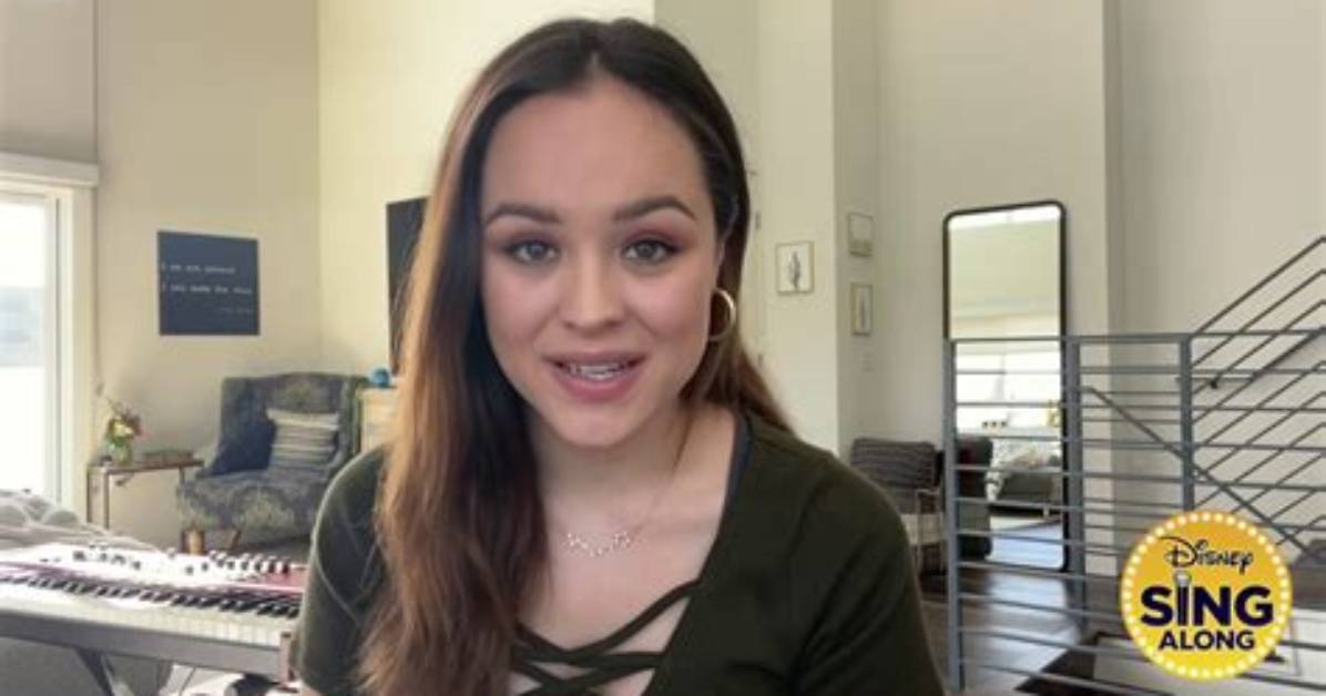 Does Hayley Orrantia Sing?