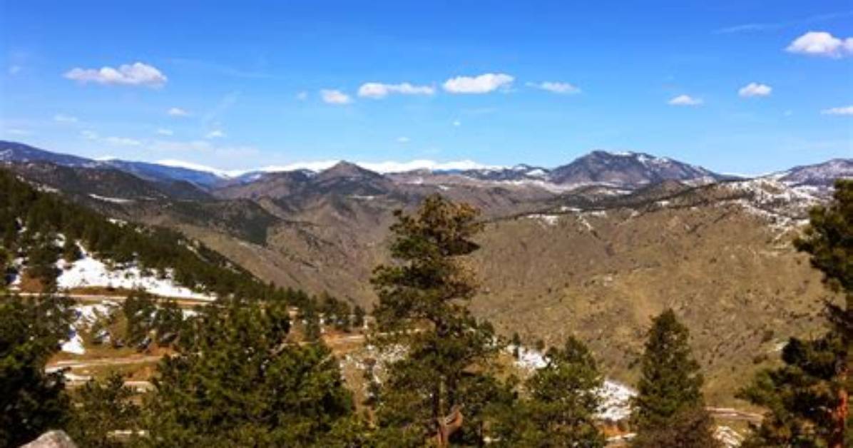 Does Lookout Mountain Close?