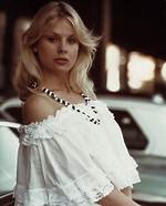 Dorothy Stratten Height