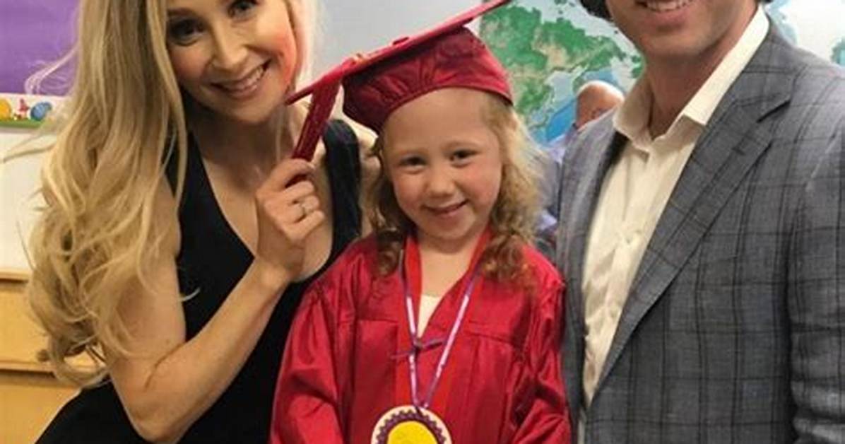 Dr Whitney Bowe Age, Wikipedia, Height, Husband, Boyfriend, Family, Biography, Net Worth