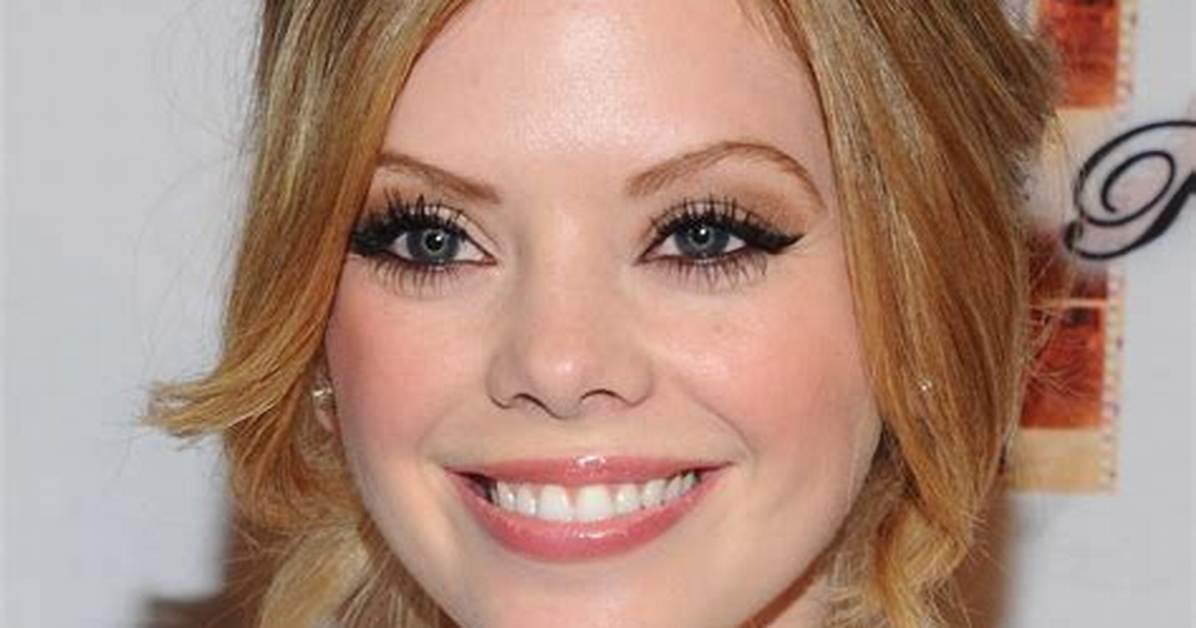 Dreama Walker