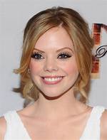 Dreama Walker