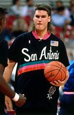 Dwayne Schintzius