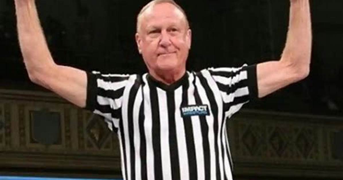 Earl Hebner