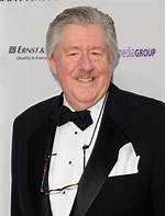 Edward Herrmann Height