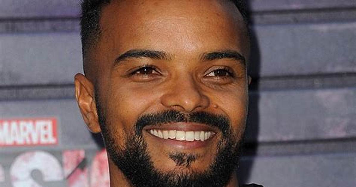 Eka Darville