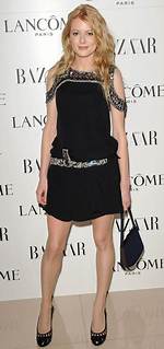 Emily Beecham Height