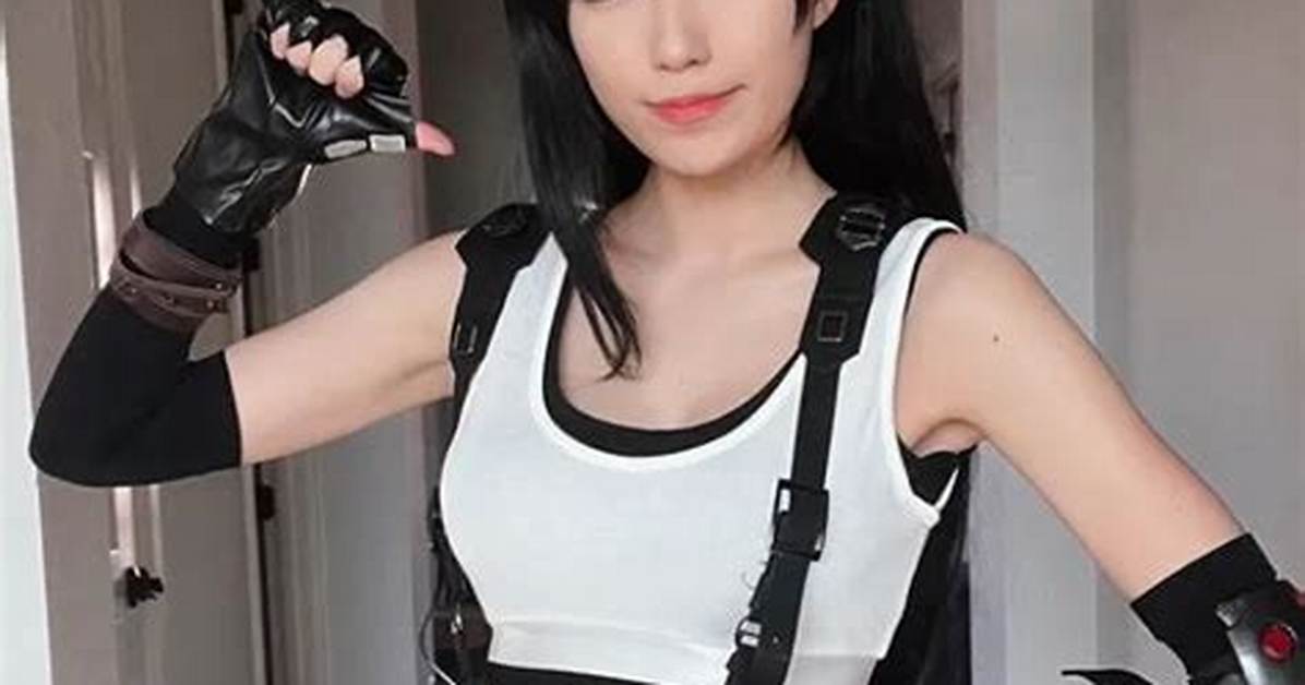 Emiru Height