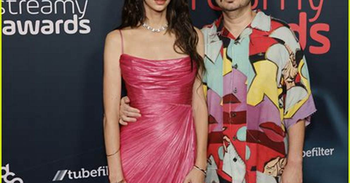 Ethan Klein Height