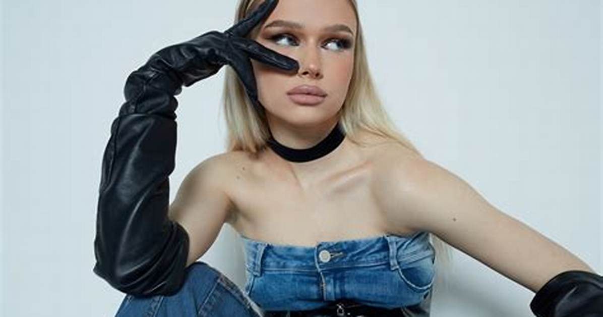Eva Timush
