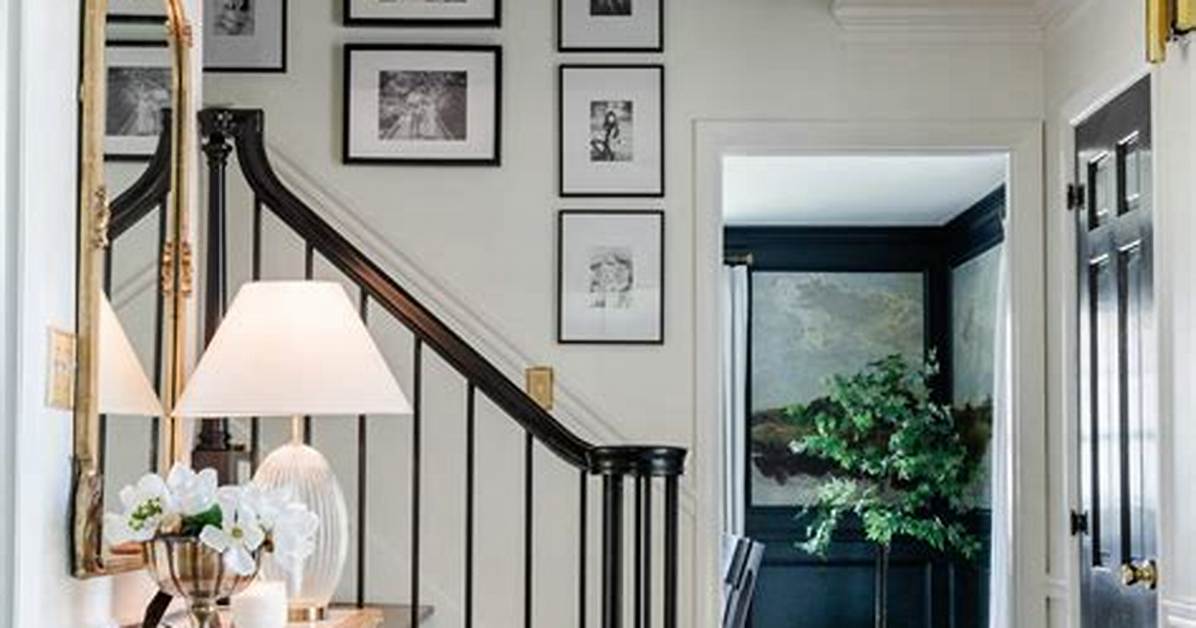 Foyer Room