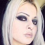 Franccesca De Struct Net Worth