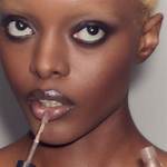 Frosted Lips Are the Pretty ‘90S Makeup Trend That You're About to See Everywhere
