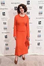 Gaby Hoffmann Height