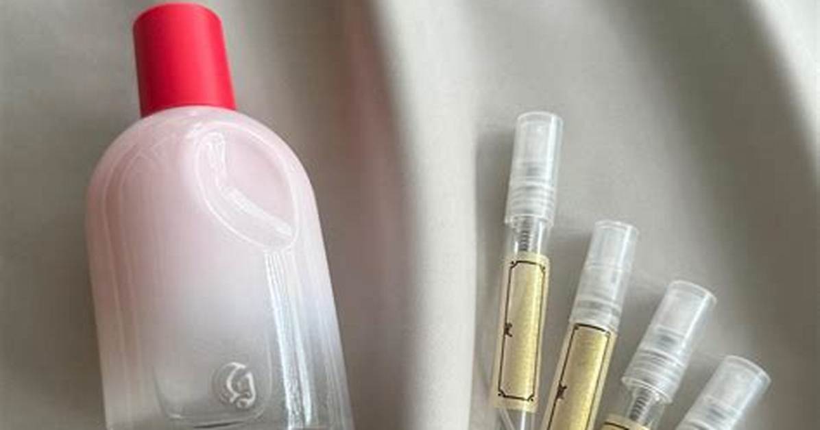 Glossier You Sample