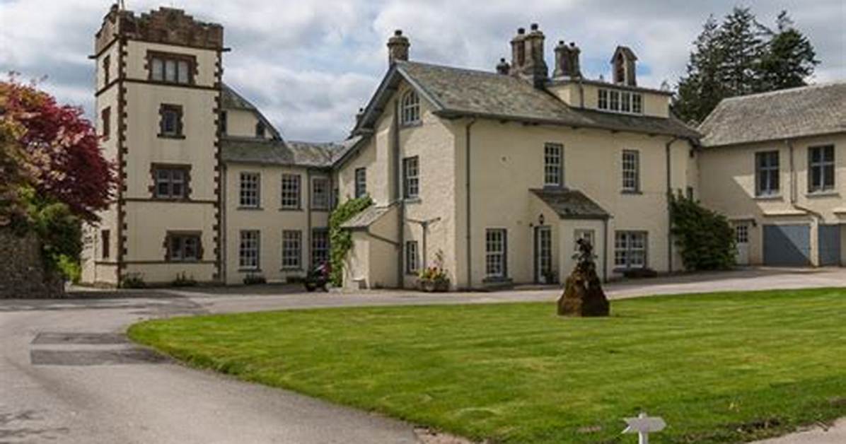 Graythwaite Hall | Co-Curate