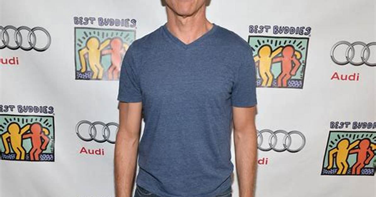 Greg Germann Height