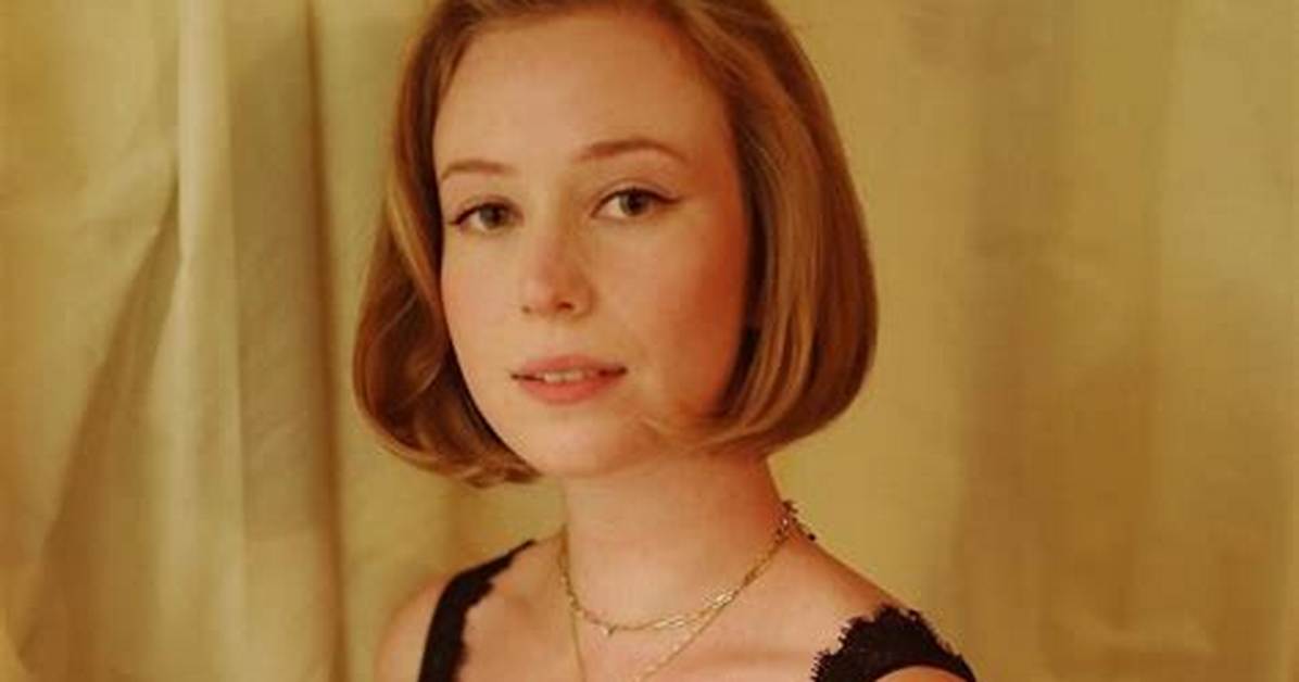 Hannah Einbinder