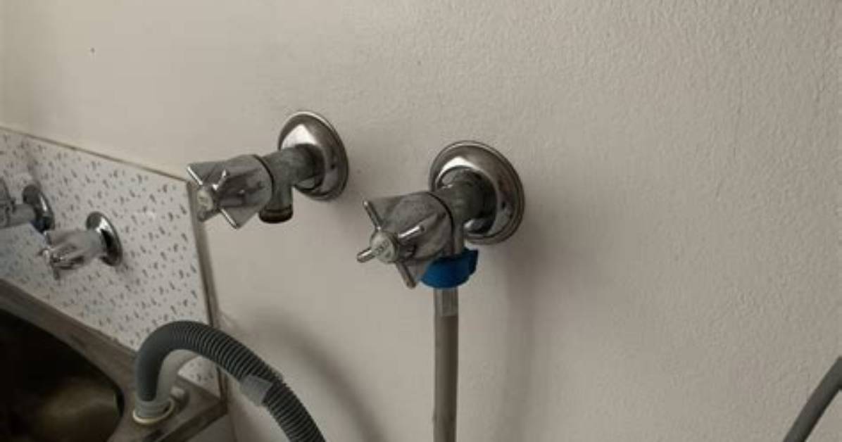 How Are Taps Connected