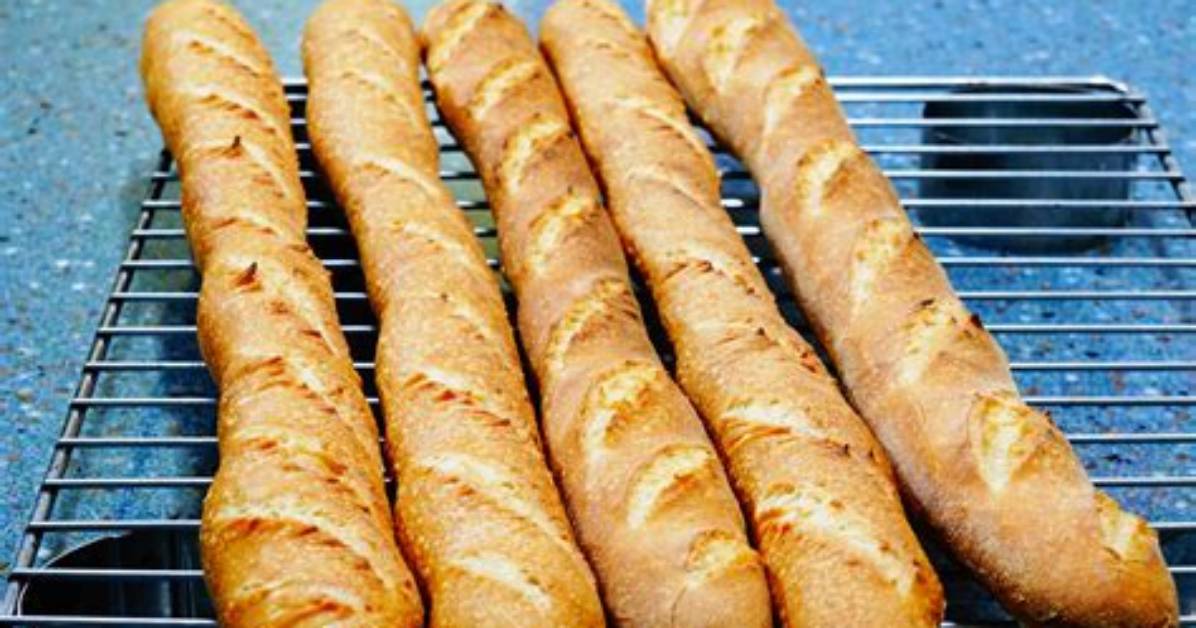 How Do Baguettes Form