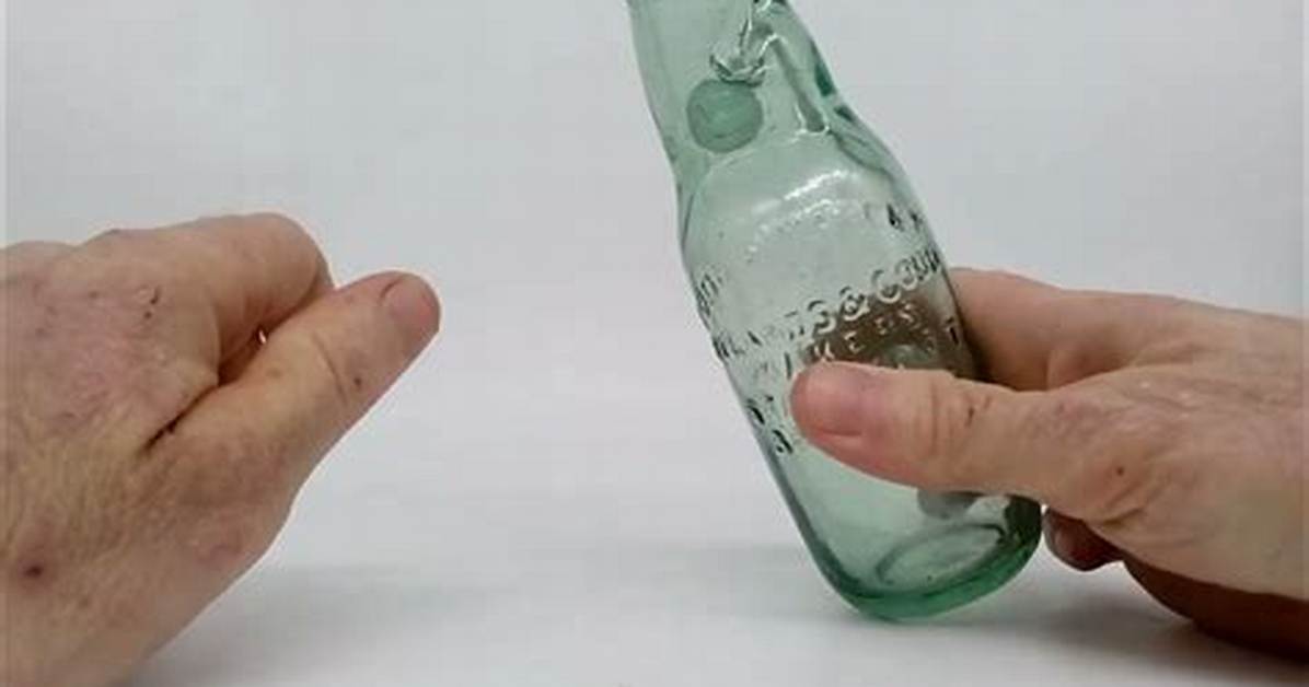 How Does a Codd Bottle Work?