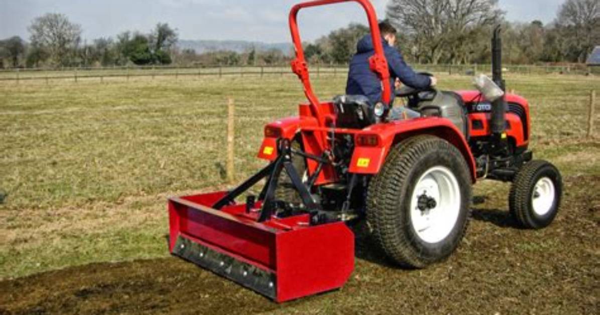 How Does a Grader Blade Work