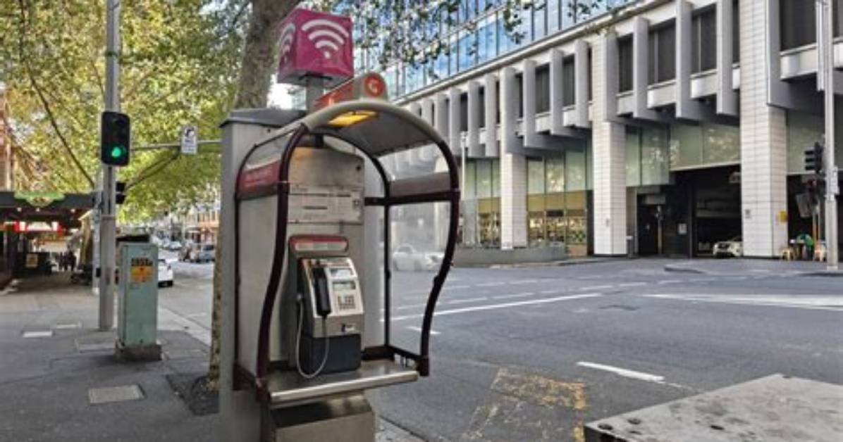 How Does a Payphone Work