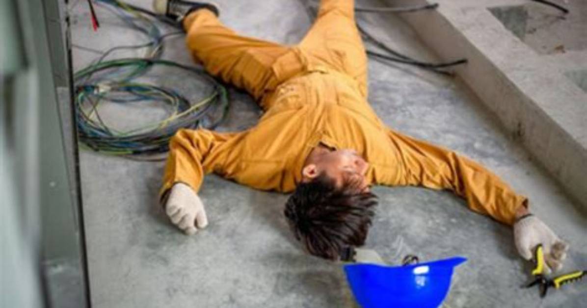 How Does Electrocution Kill?