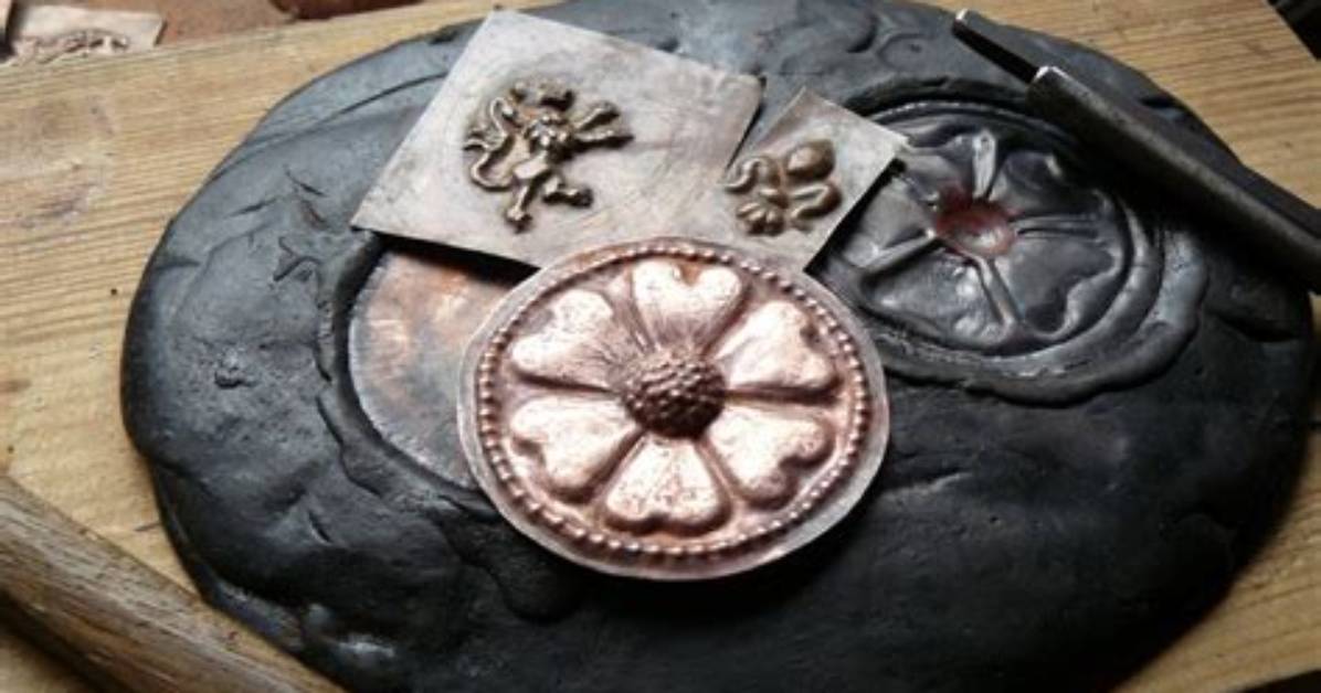 How Does Repousse Work?