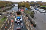 How Does Teddington Lock Work?