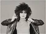 How Old Is Siouxsie?