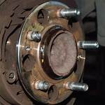 How to Replace a Broken Wheel Stud: a Full Guide