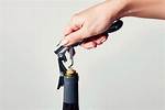 How to Use Corkscrew