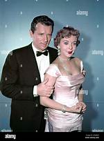 Howard Duff