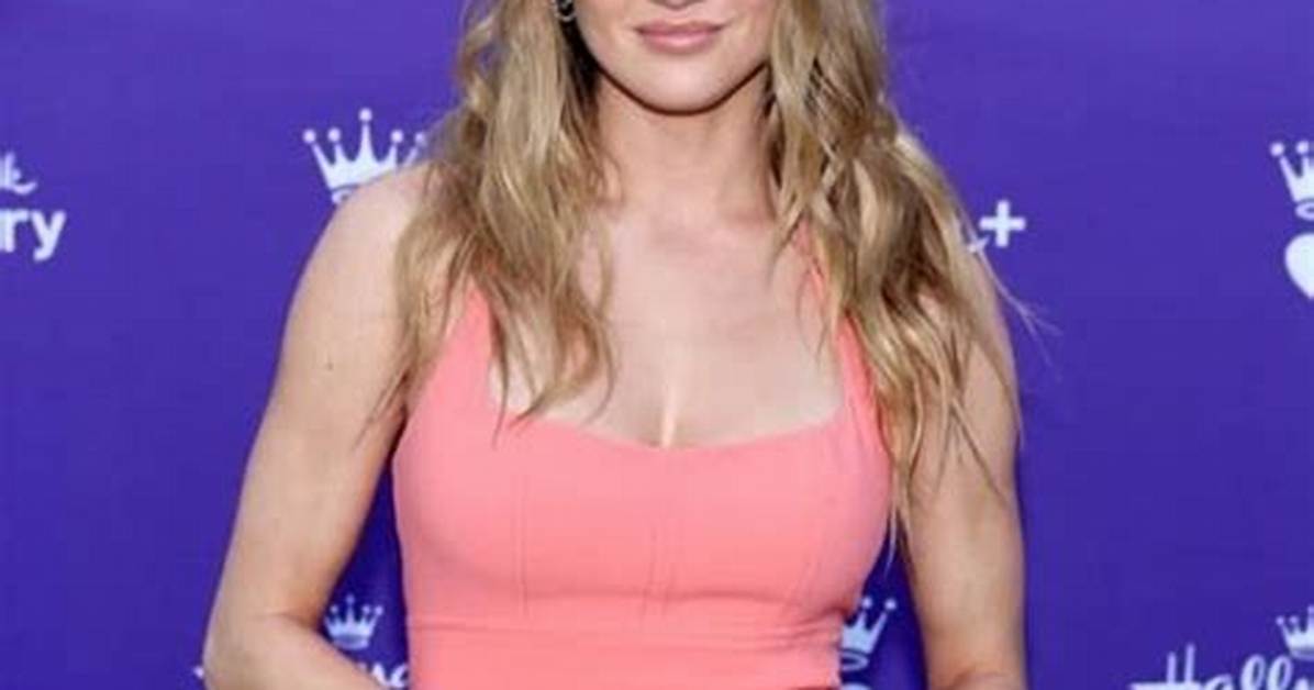 Hunter King Height