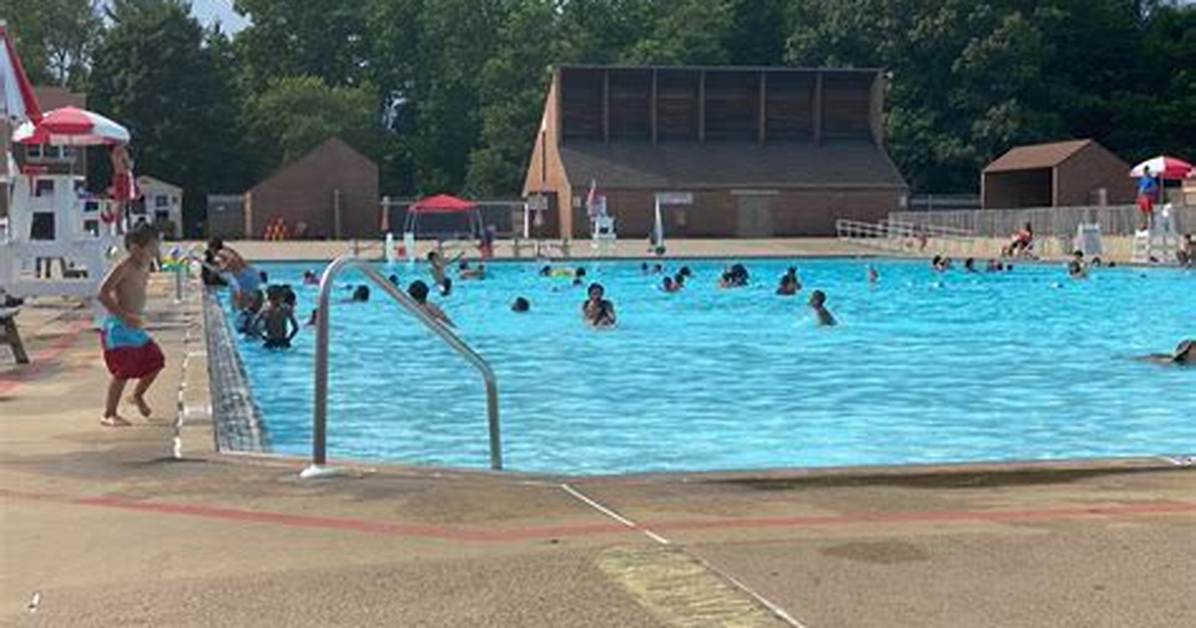 Is Neshaminy Pool Open?