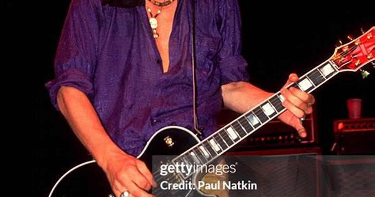 Izzy Stradlin