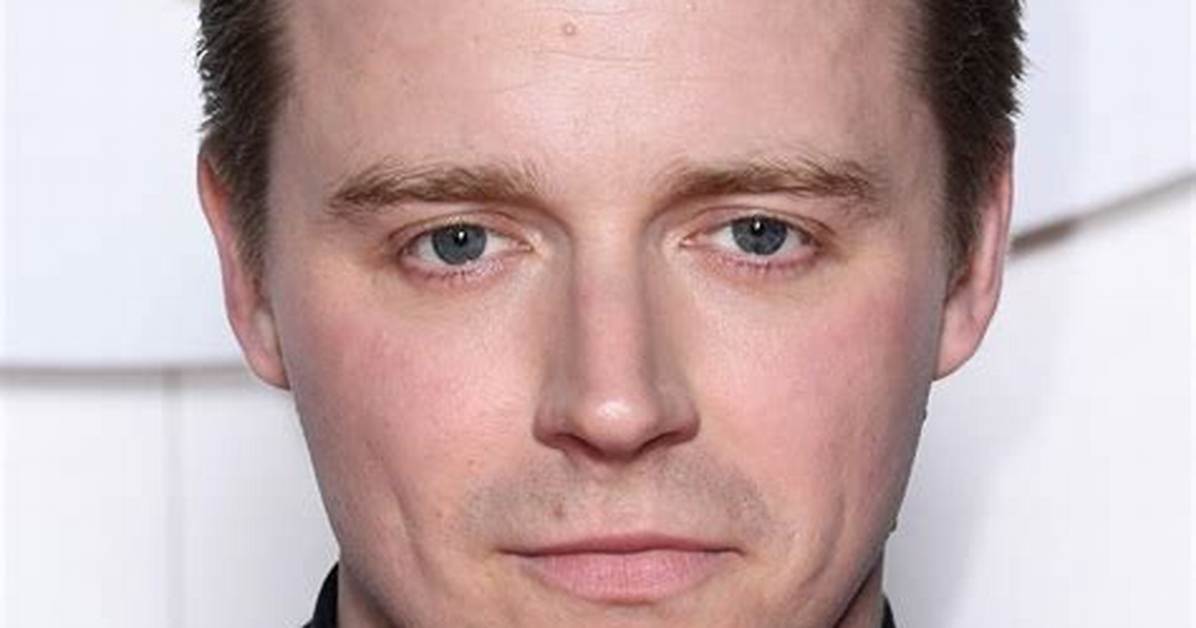 Jack Lowden