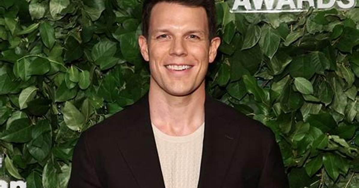 Jake Lacy