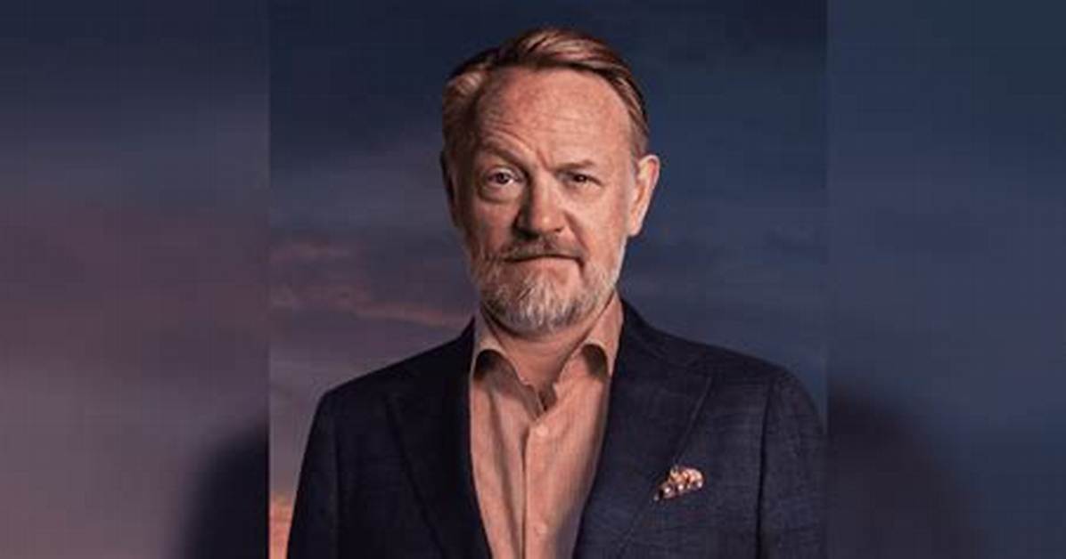 Jared Harris Height